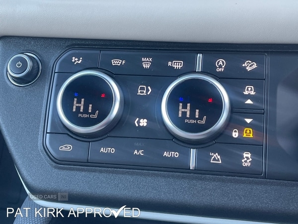 Used Land Rover Defender 2021 for sale - 77396902: Photo 25