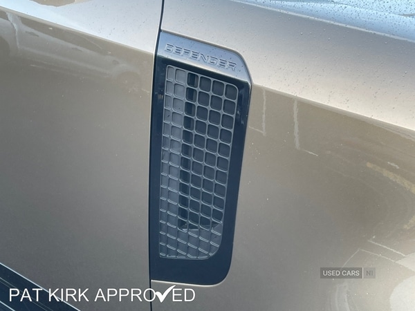 Used Land Rover Defender 2021 for sale - 77396902: Photo 34