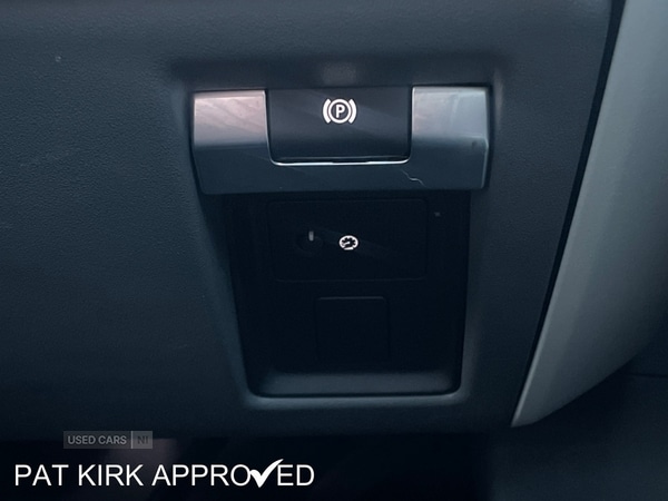 Used Land Rover Defender 2021 for sale - 77396902: Photo 40