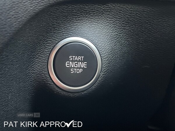 Used Volvo XC40 2024 for sale - 76787130: Photo 39