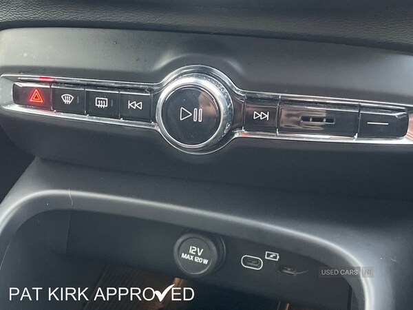 Used Volvo XC40 2024 for sale - 76787130: Photo 41