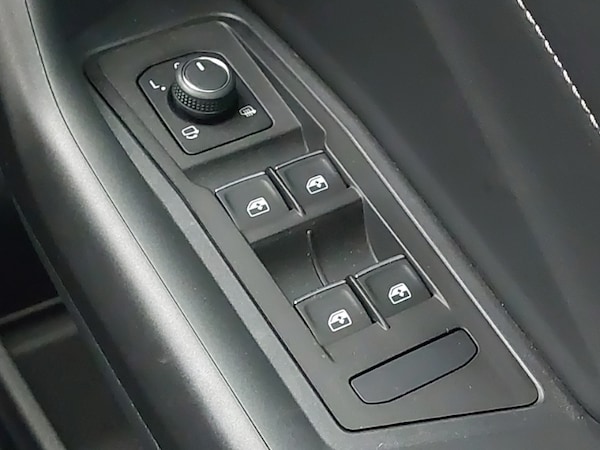 Used Volkswagen T-Roc 2025 for sale - 75550711: Photo 19
