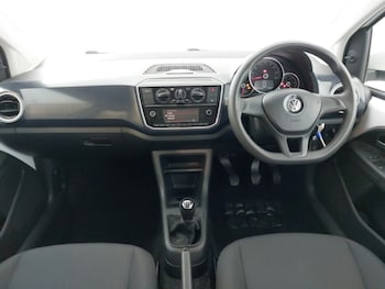 Used Volkswagen up! 2019 for sale - 76066384: Photo