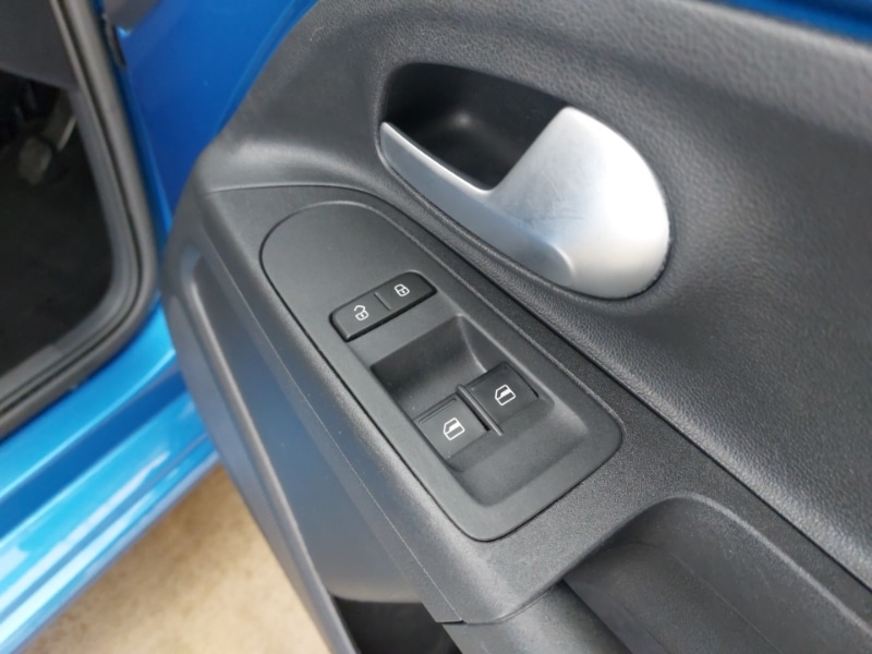 Used Volkswagen up! 2019 for sale - 76166227: Photo 15