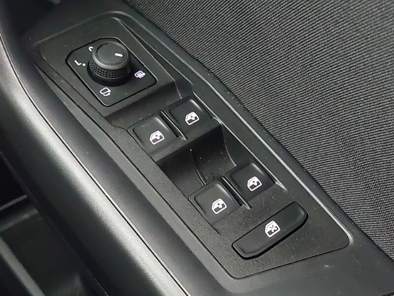 Used Volkswagen T-Roc 2024 for sale - 78013516: Photo 19