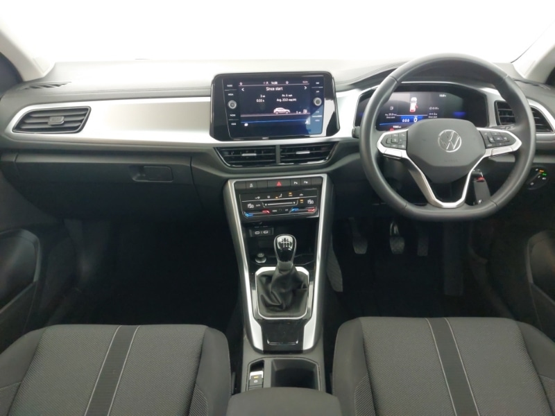 Used Volkswagen T-Roc 2024 for sale - 78013516: Photo 2