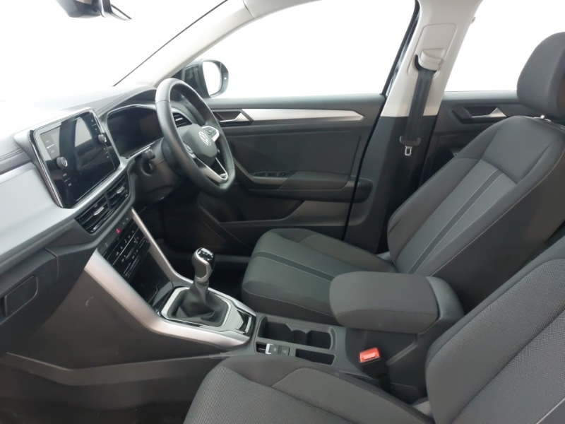 Used Volkswagen T-Roc 2024 for sale - 78013516: Photo 5