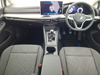 Used Volkswagen Golf 2024 for sale - 79086666: Photo