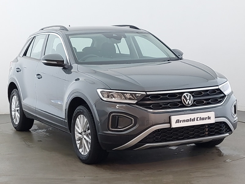 Used Volkswagen T-Roc 2023 for sale - 76187758: Photo 1