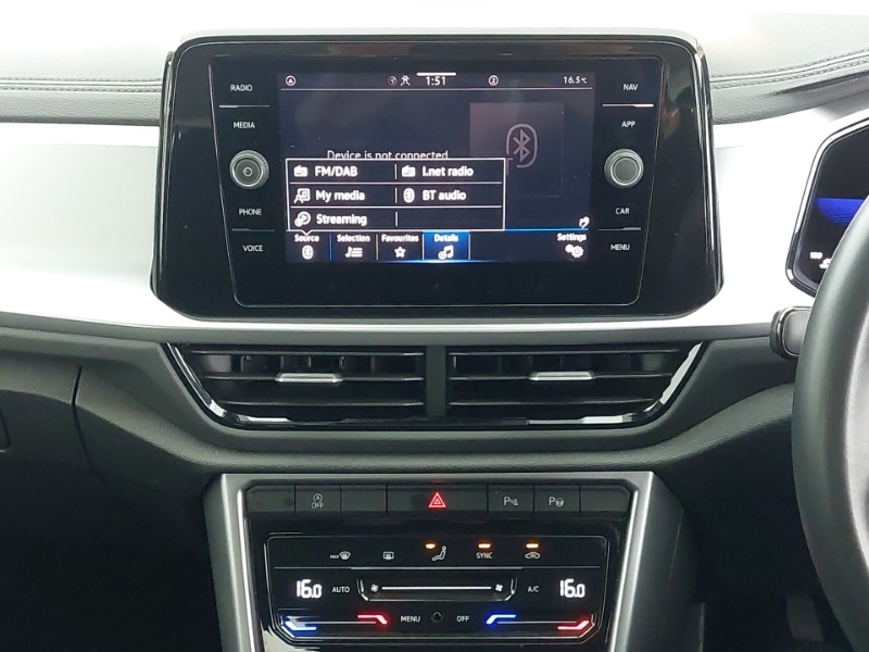 Used Volkswagen T-Roc 2023 for sale - 76187758: Photo 14