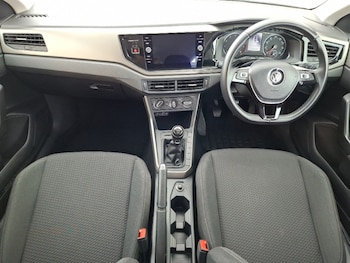 Used Volkswagen Polo 2018 for sale - 78976793: Photo