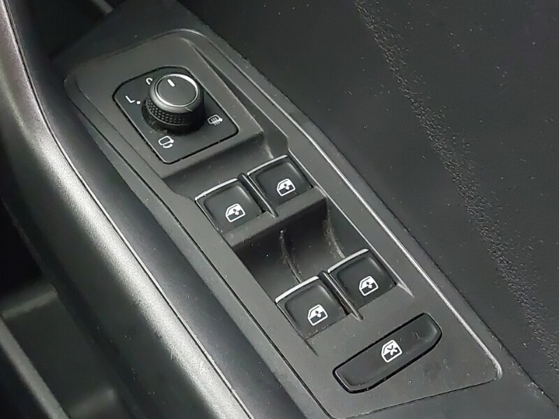 Used Volkswagen T-Roc 2018 for sale - 77716644: Photo 19