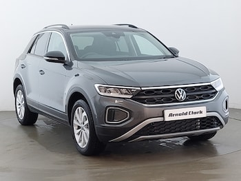 Used Volkswagen T-Roc 2025 for sale - 77141393: Photo
