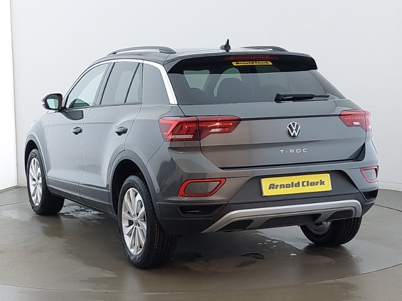 Used Volkswagen T-Roc 2025 for sale - 77141393: Photo 3