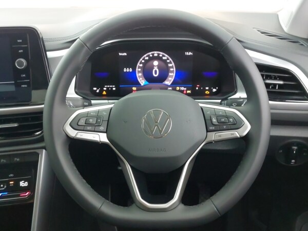 Used Volkswagen T-Roc 2025 for sale - 75645274: Photo 13