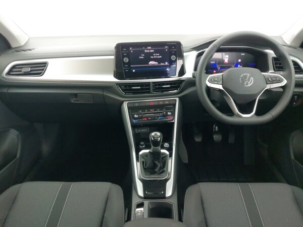 Used Volkswagen T-Roc 2025 for sale - 75645274: Photo 2