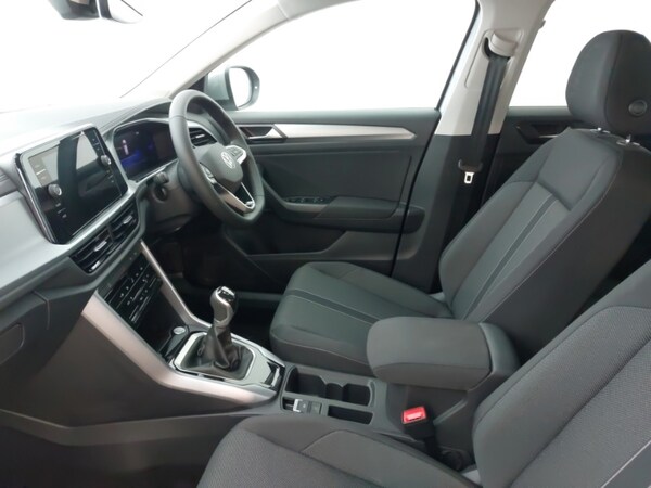 Used Volkswagen T-Roc 2025 for sale - 75645274: Photo 5