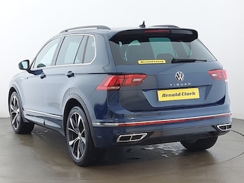 Used Volkswagen Tiguan 2023 for sale - 76800085: Photo