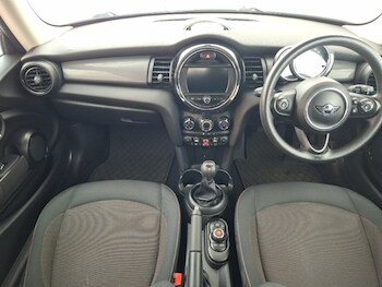 Used MINI Hatch 2018 for sale - 78889686: Photo