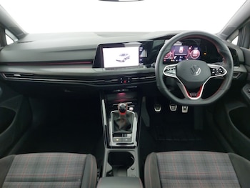 Used Volkswagen Golf 2023 for sale - 77150368: Photo