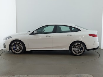 Used BMW 2 Series 2022 for sale - 79020656: Photo
