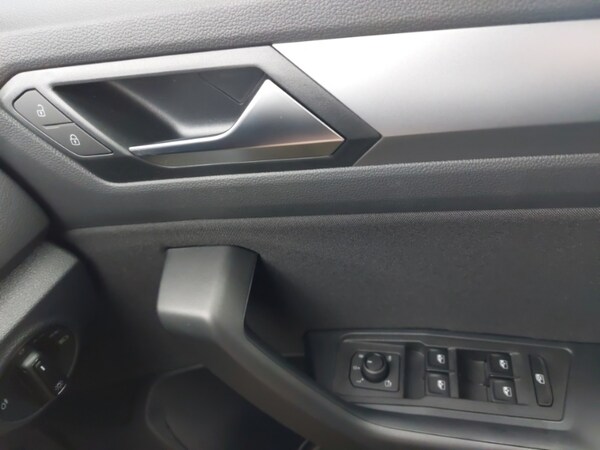 Used Volkswagen T-Roc 2025 for sale - 75547018: Photo 14