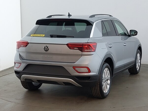 Used Volkswagen T-Roc 2025 for sale - 75547018: Photo 3