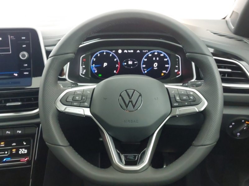 Used Volkswagen T-Roc 2025 for sale - 77969349: Photo 13