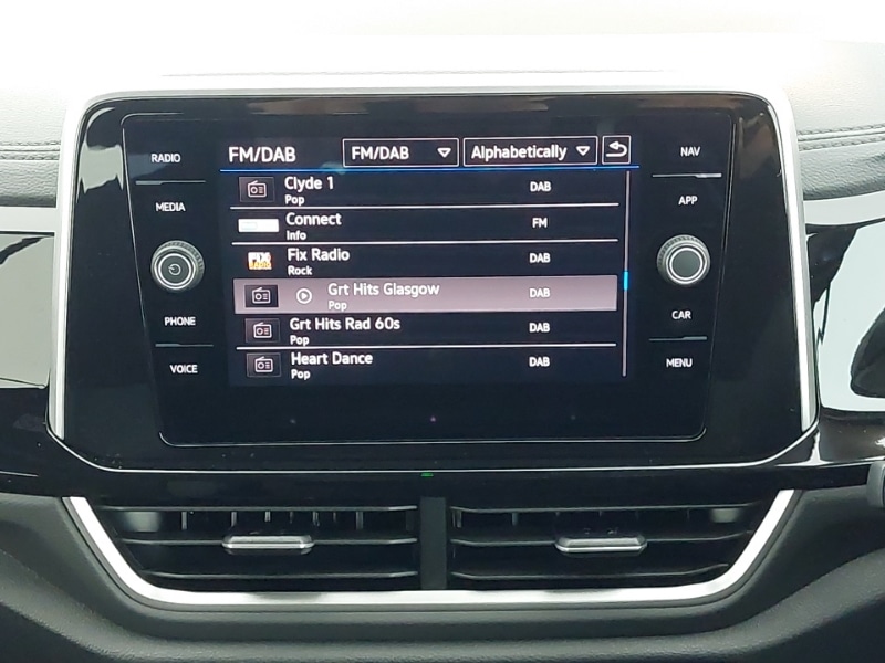 Used Volkswagen T-Roc 2025 for sale - 77969349: Photo 15