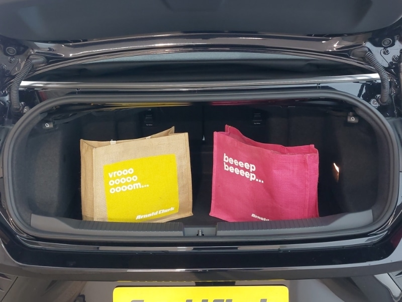 Used Volkswagen T-Roc 2025 for sale - 77969349: Photo 8