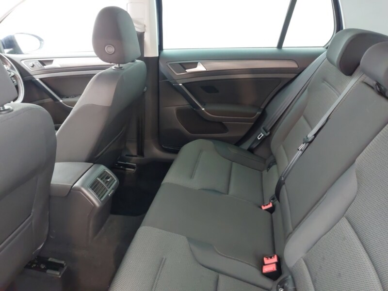 Used Volkswagen Golf 2019 for sale - 77183374: Photo 6