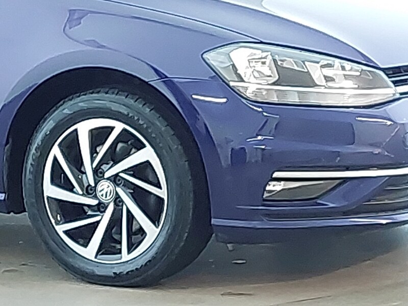 Used Volkswagen Golf 2019 for sale - 77183374: Photo 9