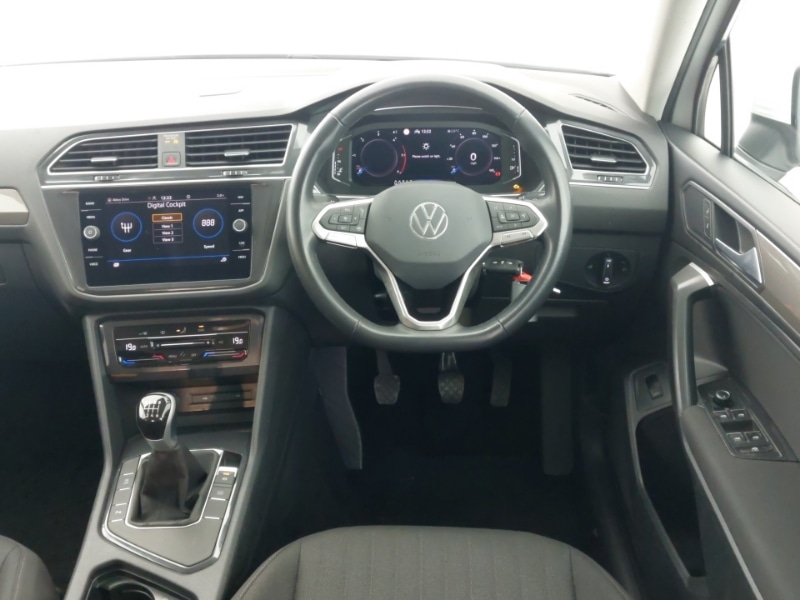 Used Volkswagen Tiguan Allspace 2023 for sale - 77150395: Photo 7
