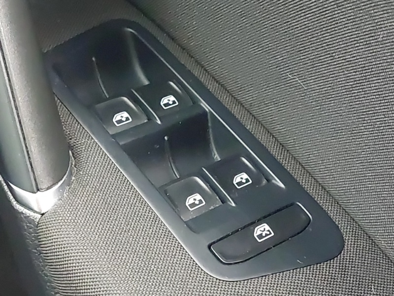 Used Volkswagen Golf 2019 for sale - 77197623: Photo 19