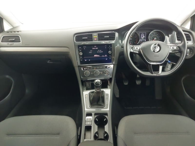 Used Volkswagen Golf 2019 for sale - 77197623: Photo 2