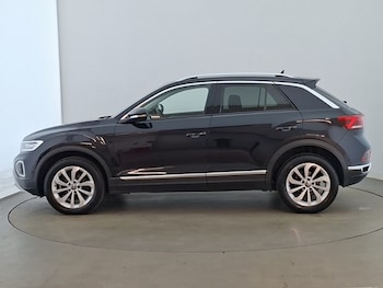 Used Volkswagen T-Roc 2025 for sale - 79432881: Photo