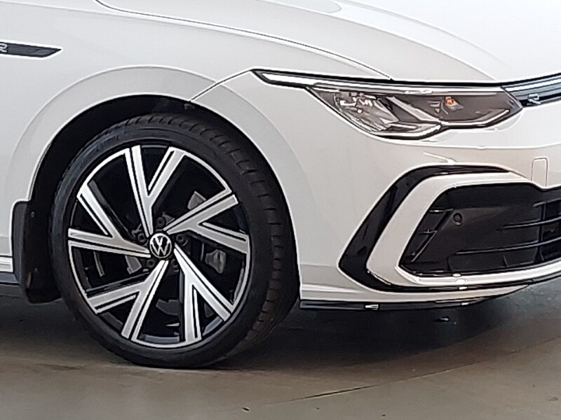 Used Volkswagen Golf 2023 for sale - 77948041: Photo 9