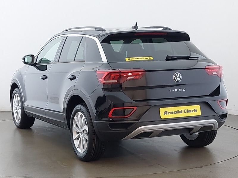 Used Volkswagen T-Roc 2025 for sale - 76920330: Photo 3