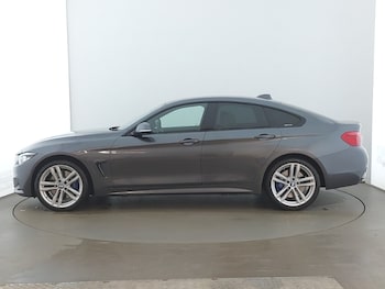 Used BMW 4 Series 2018 for sale - 77623943: Photo