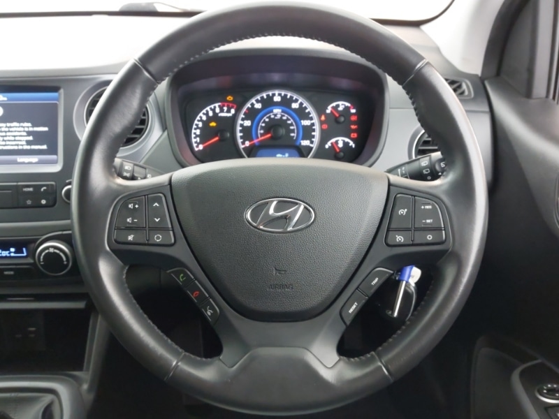 Used Hyundai i10 2018 for sale - 76498254: Photo 13