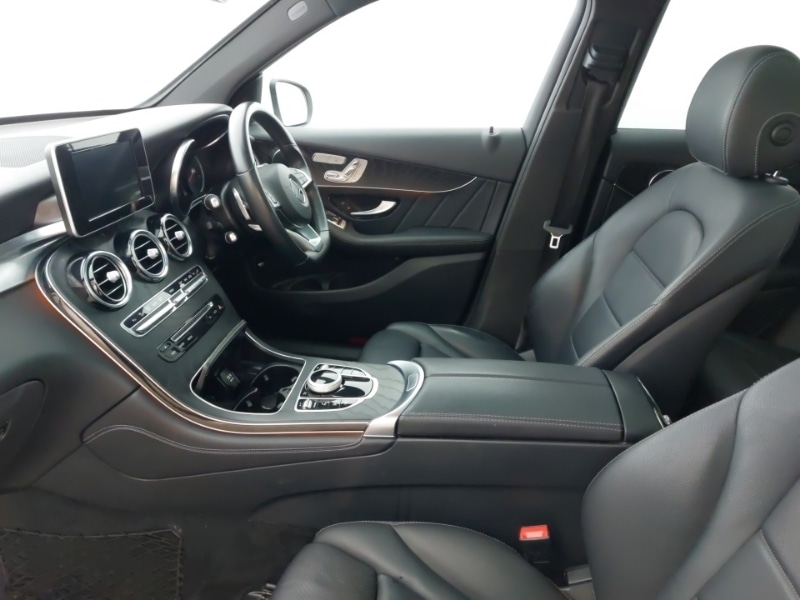 Used Mercedes-Benz GLC 2018 for sale - 76408032: Photo 5