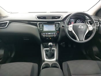 Used Nissan Qashqai 2017 for sale - 75926298: Photo