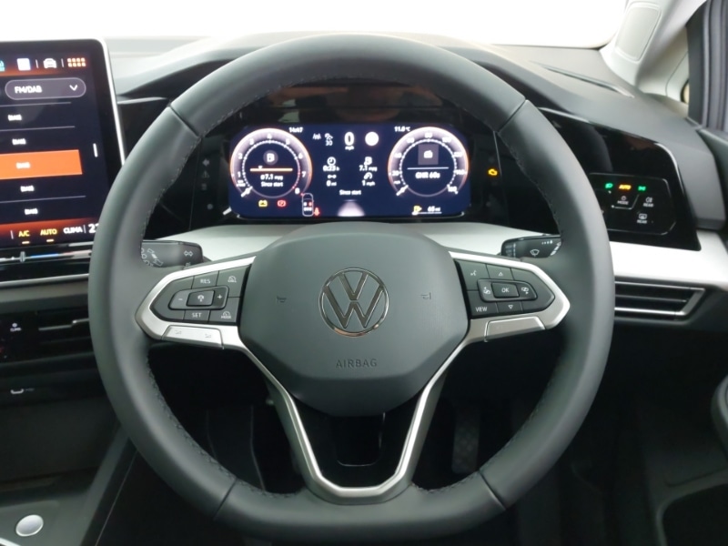 Used Volkswagen Golf 2025 for sale - 76970575: Photo 13