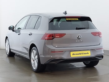 Used Volkswagen Golf 2025 for sale - 76970575: Photo