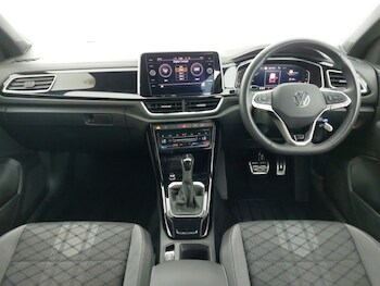 Used Volkswagen T-Roc 2024 for sale - 78567415: Photo