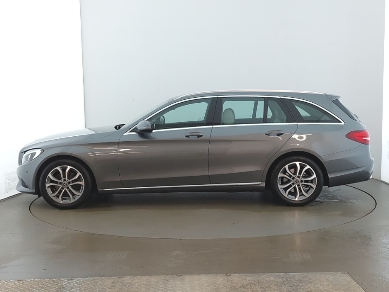 Used Mercedes-Benz C Class 2017 for sale - 77721912: Photo 4