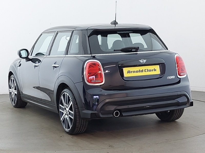 Used MINI Hatch 2022 for sale - 76414396: Photo 3