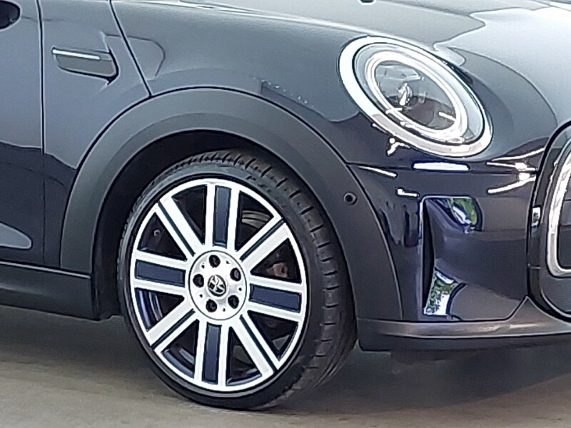 Used MINI Hatch 2022 for sale - 76414396: Photo 9