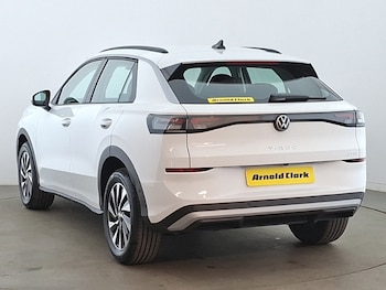 Used Volkswagen T-Roc 2026 for sale - 79274026: Photo
