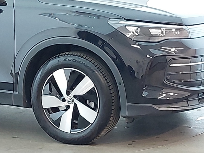 Used Volkswagen Tiguan 2024 for sale - 76321642: Photo 9